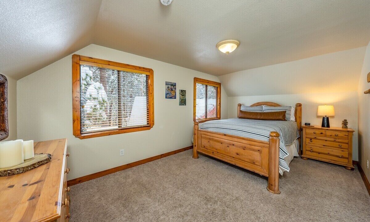 Photo of Bedroom in Shaver Lake