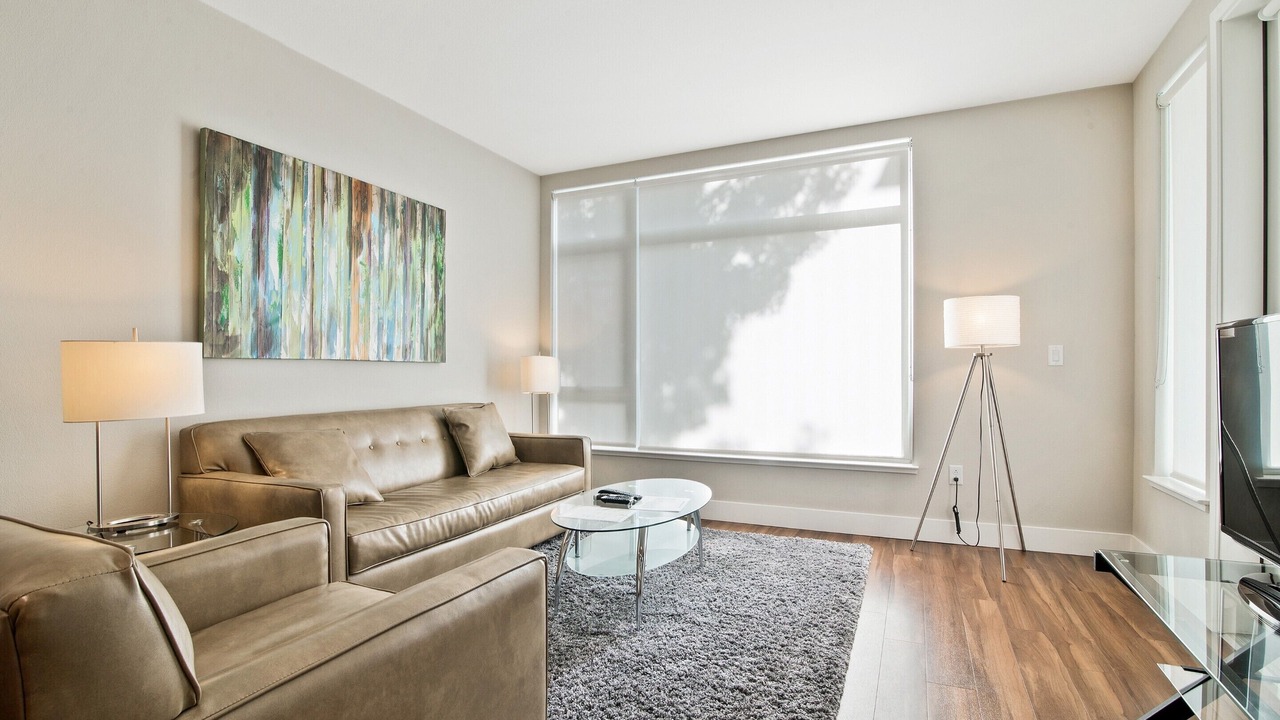Photo of Livingroom in Shoreline West
