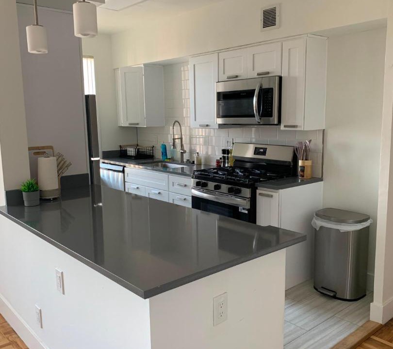 Photo of Kitchen in La Brea