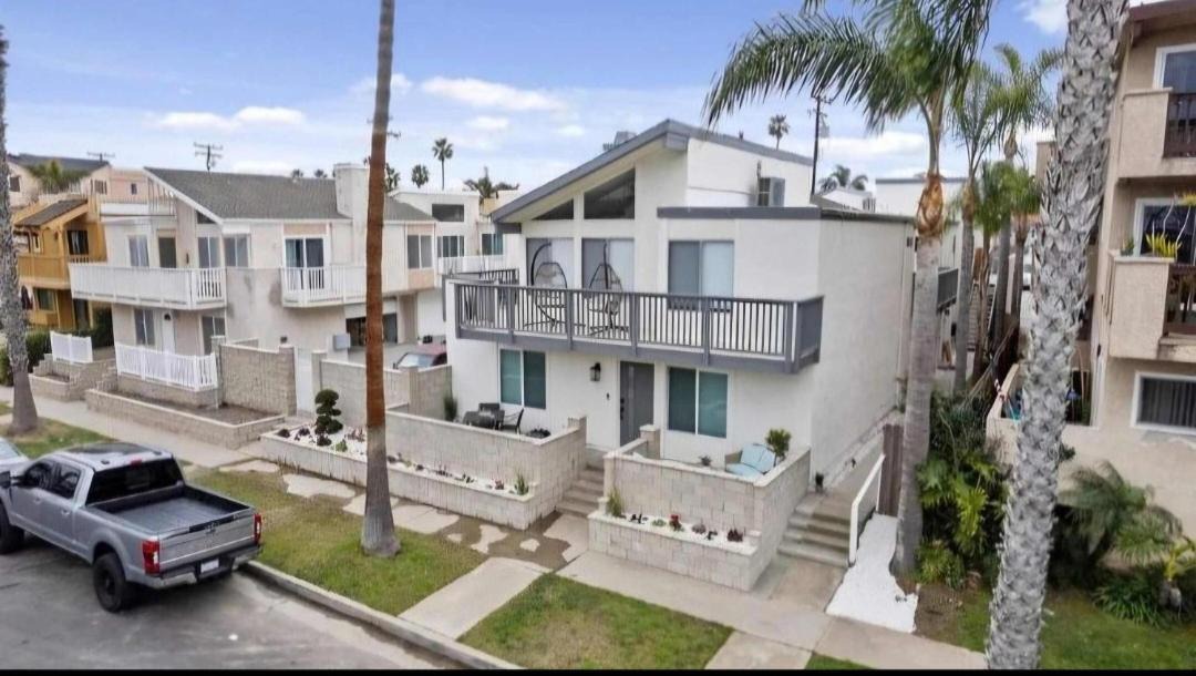 Photo of Others in Huntington Beach