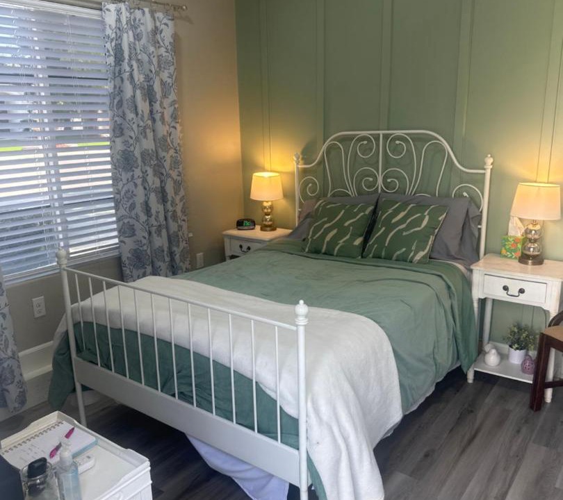 Photo of Bedroom in River Oaks