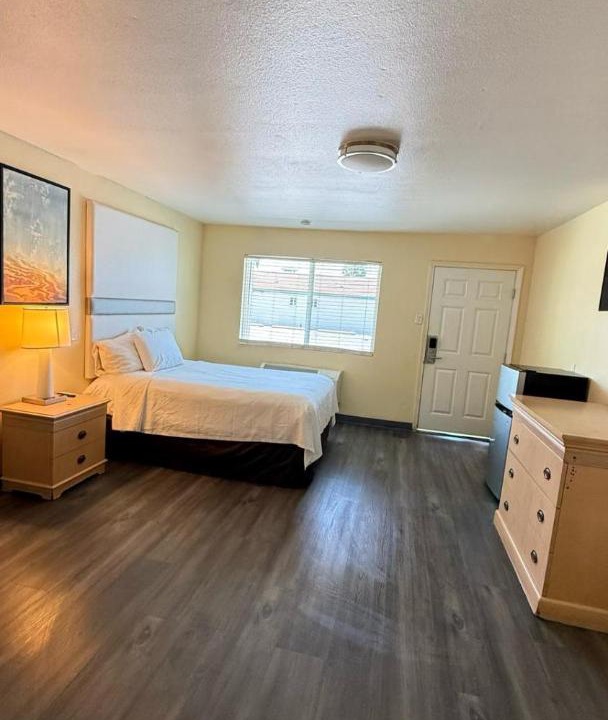 Photo of Bedroom in Porterville