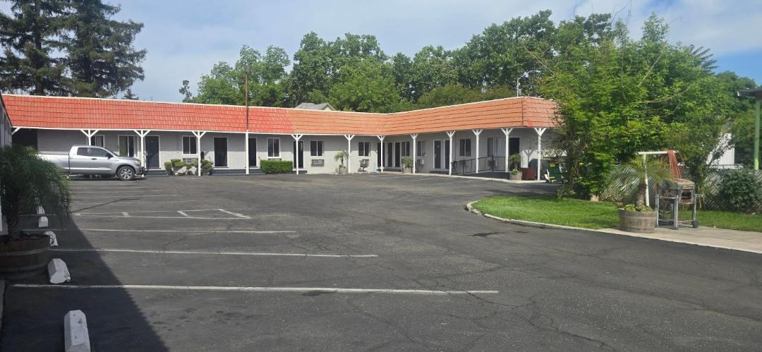Photo of Buildings in Lodi