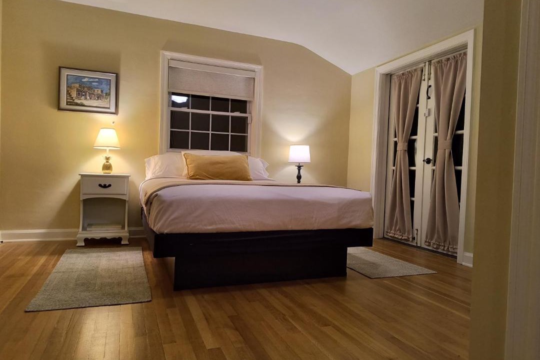 Photo of Bedroom in Woodlake