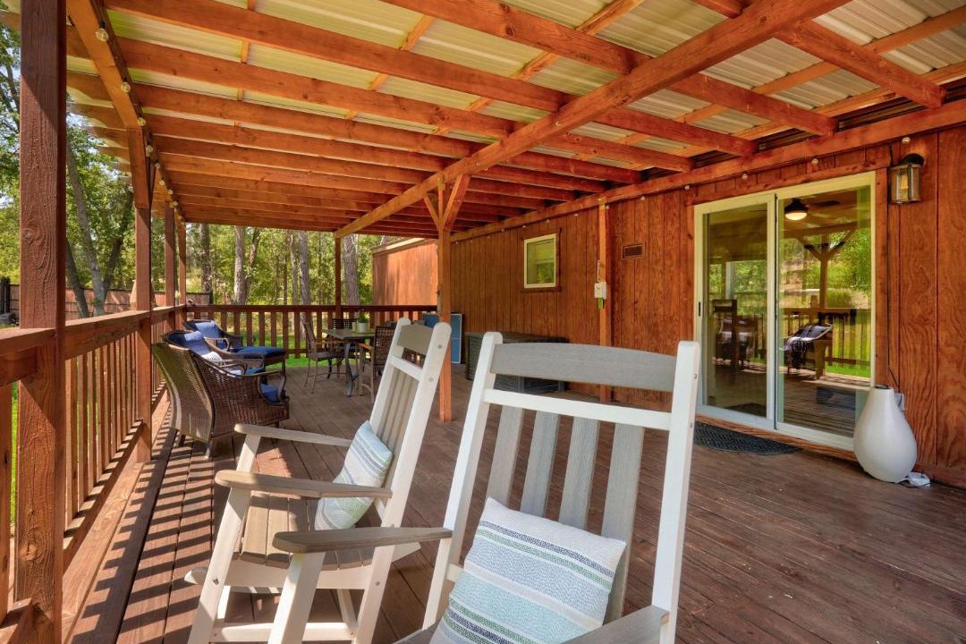 Photo of Patio Balcony in North Fork
