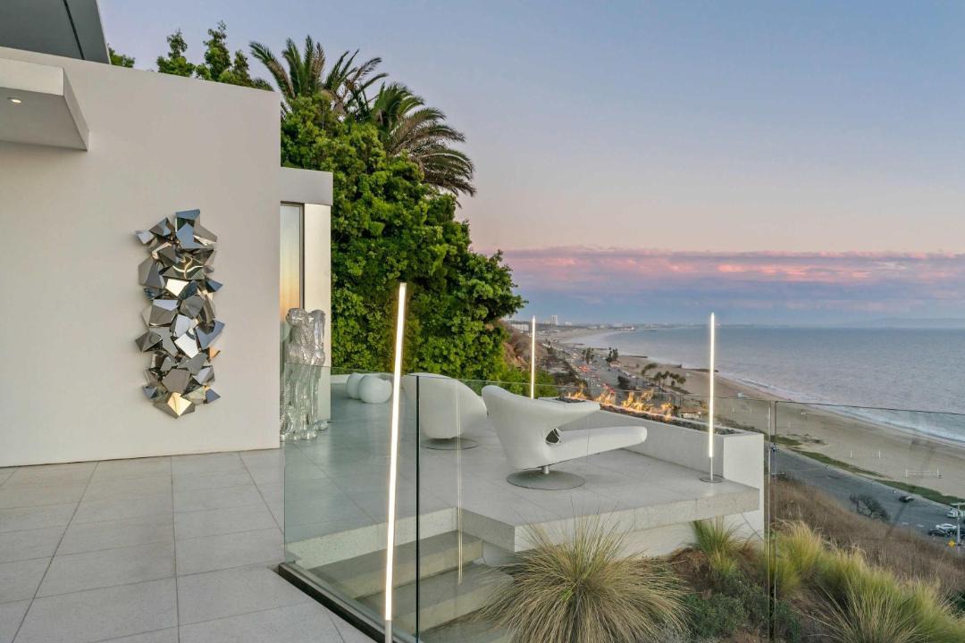 Photo of Others in Pacific Palisades
