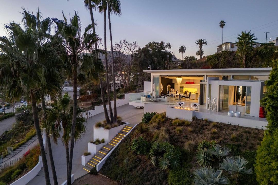 Photo of Others in Pacific Palisades