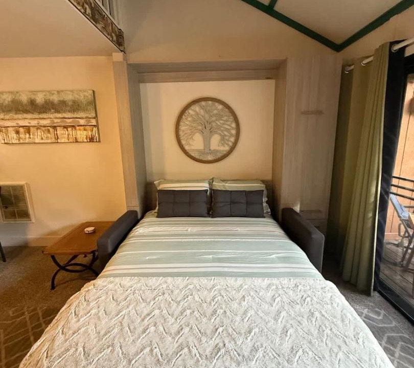 Photo of Bedroom in Shaver Lake