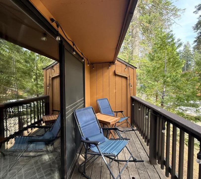 Photo of Patio Balcony in Shaver Lake