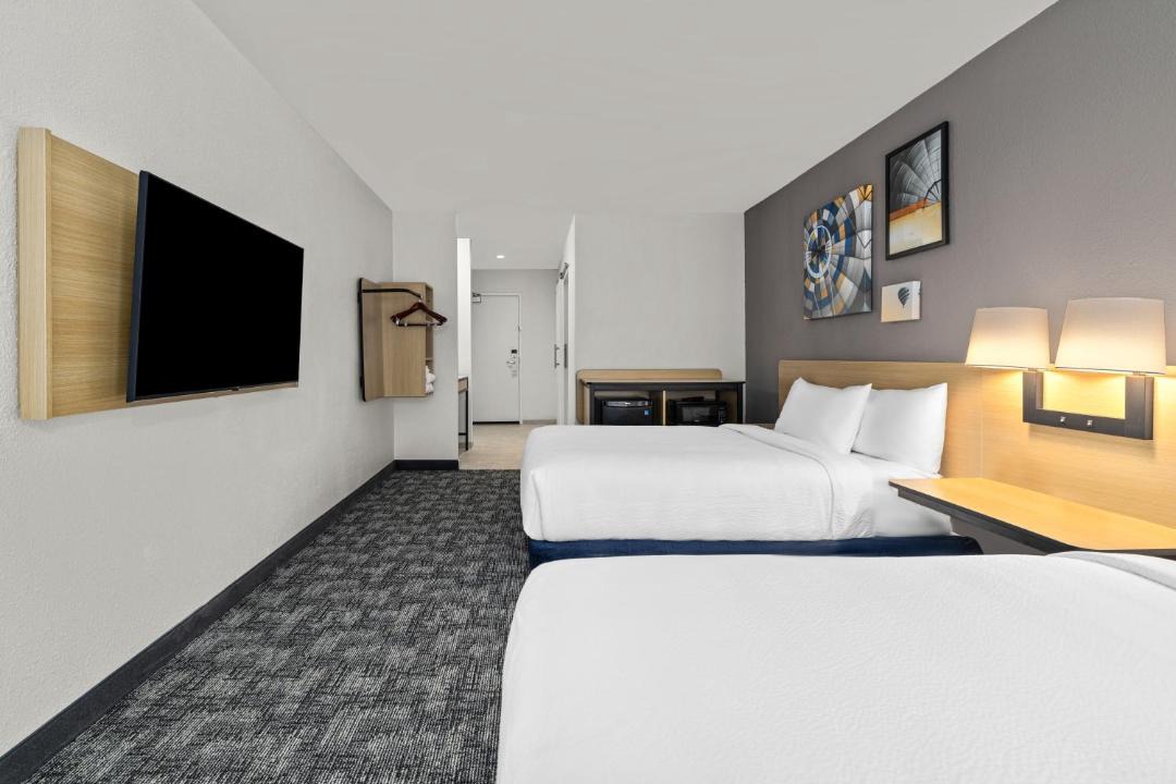 Photo of Bedroom in Old Mountain View