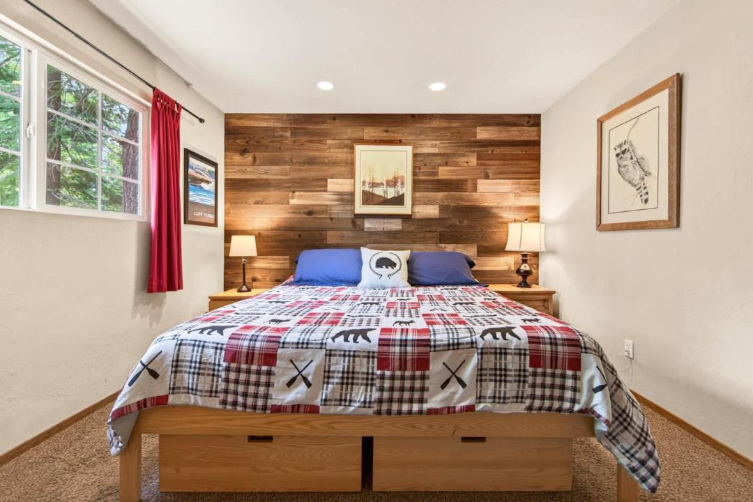 Photo of Bedroom in Tahoma