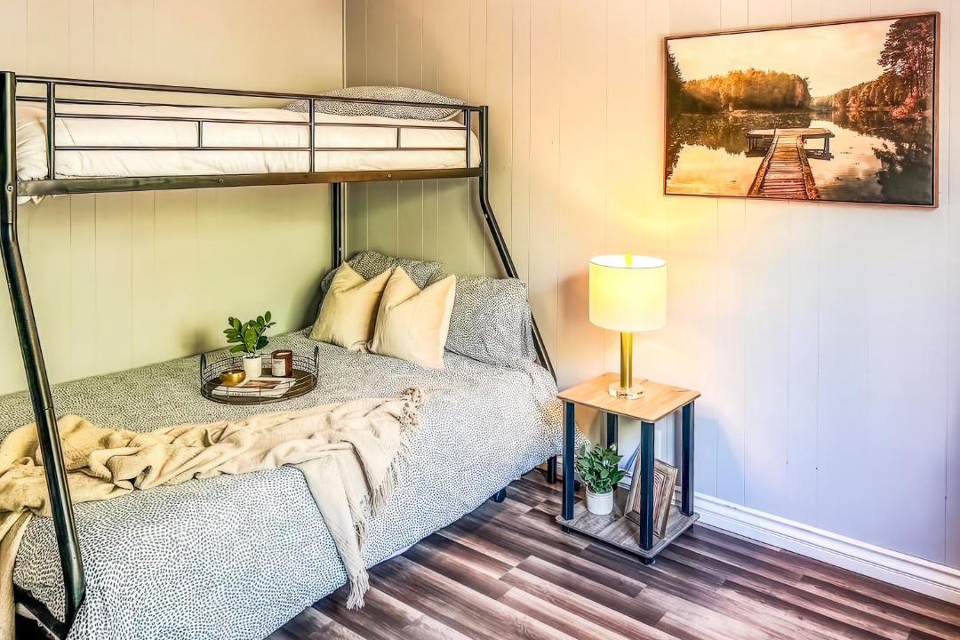 Photo of Bedroom in Bodfish