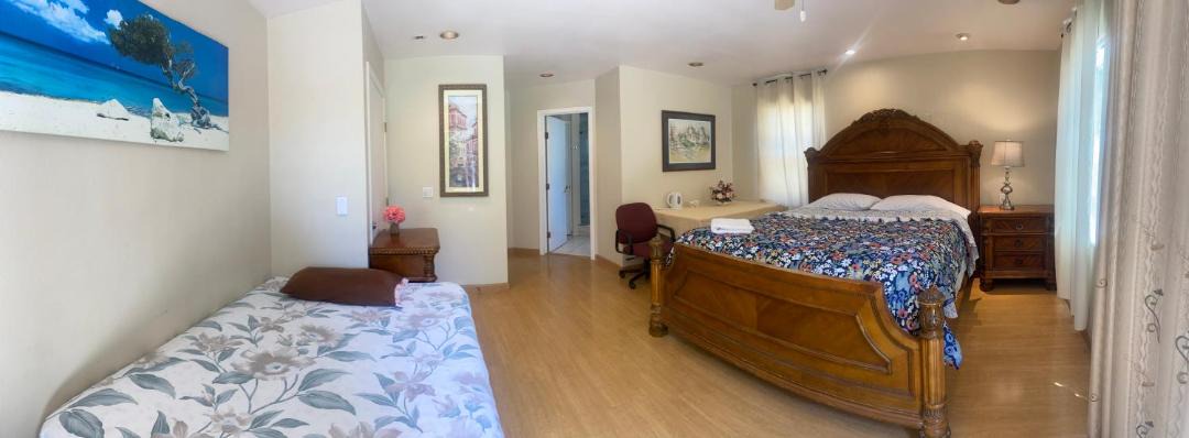 Photo of Bedroom in Burbank