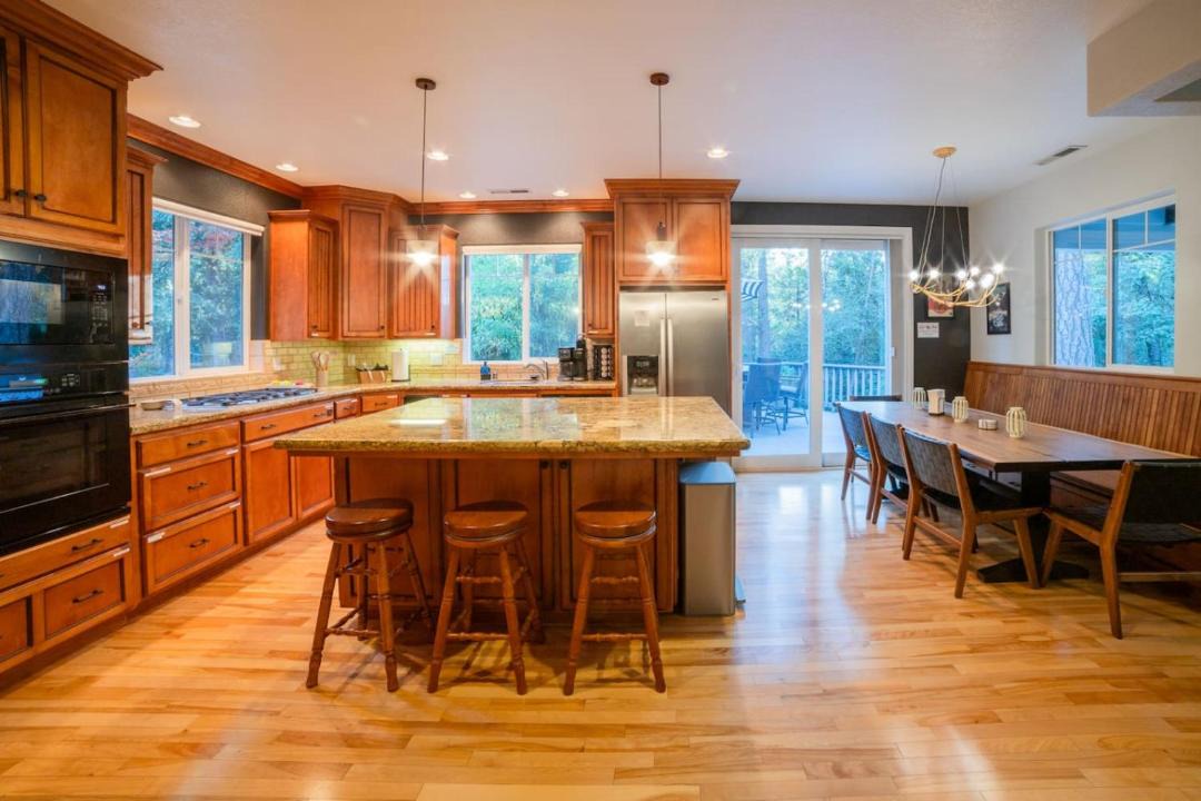 Photo of Kitchen in Twain Harte