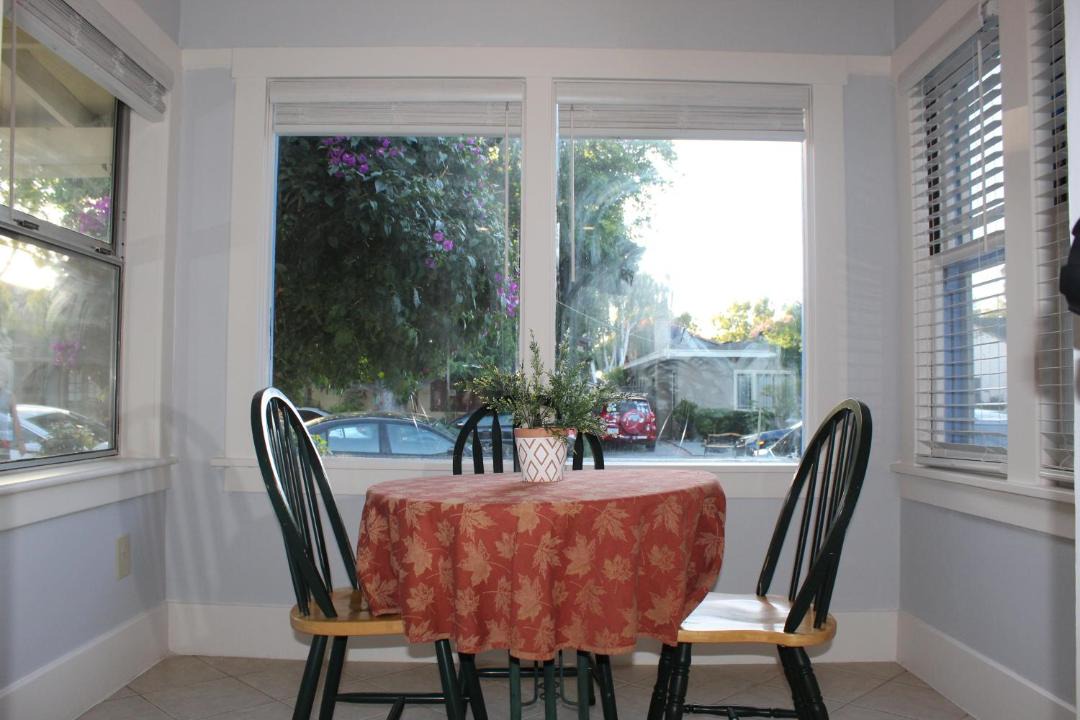 Photo of Patio Balcony in Shasta-Hanchett Park