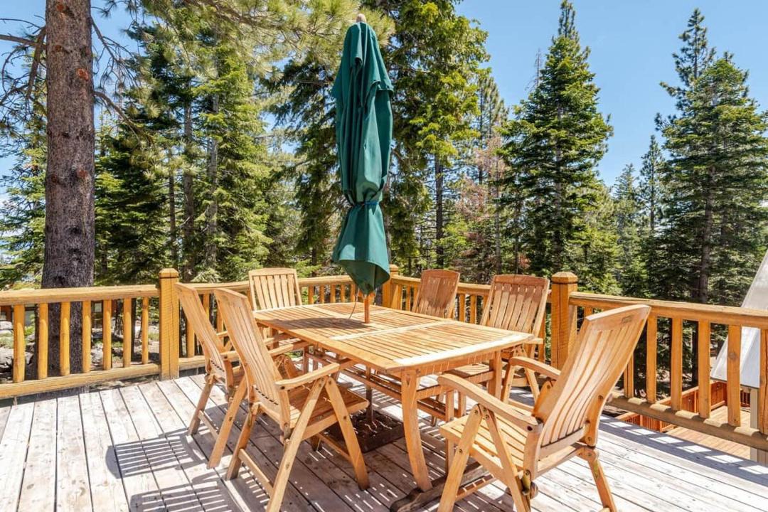 Photo of Patio Balcony in Chamberlands