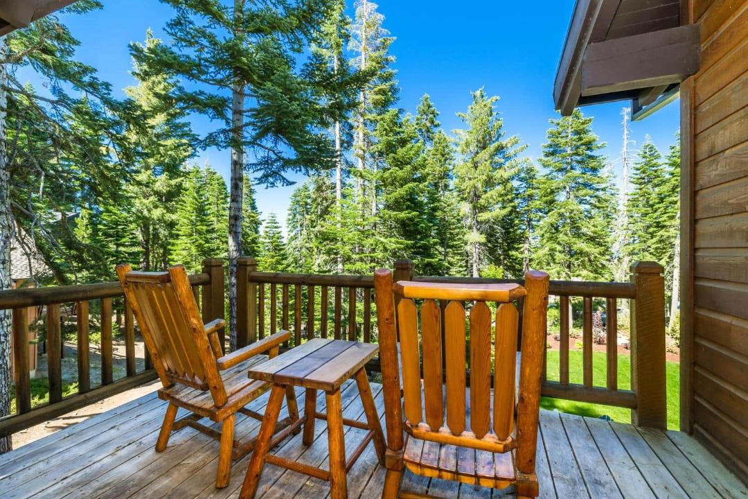 Photo of Patio Balcony in Chamberlands