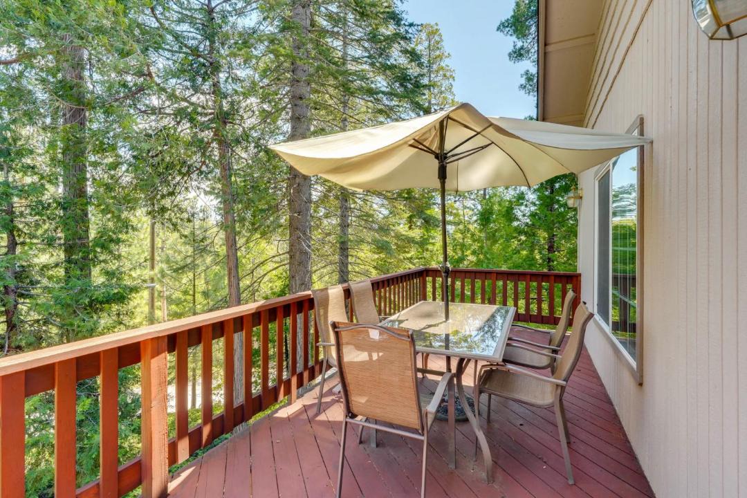 Photo of Patio Balcony in Sierra Village