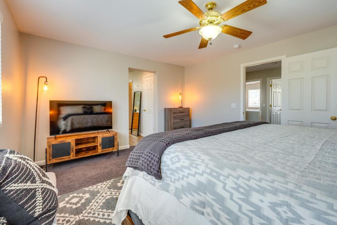 Photo of Bedroom in Copperopolis