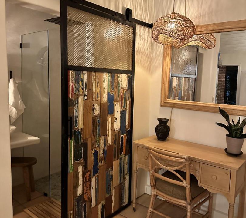 Photo of Bathroom in Mira Monte