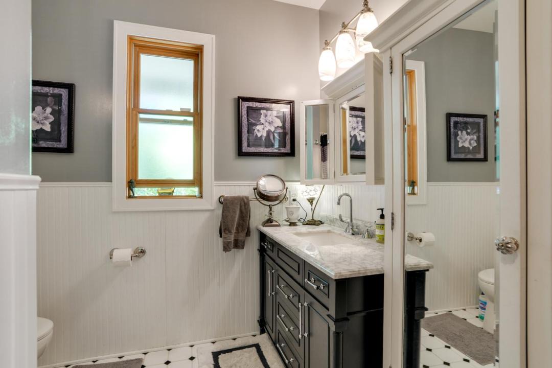 Photo of Bathroom in Tuolumne