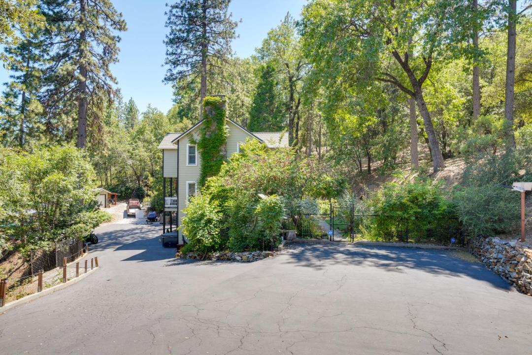 Photo of Others in Tuolumne