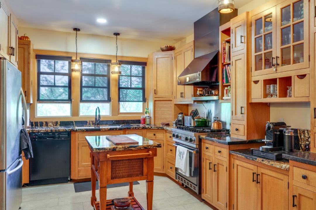 Photo of Kitchen in Tuolumne