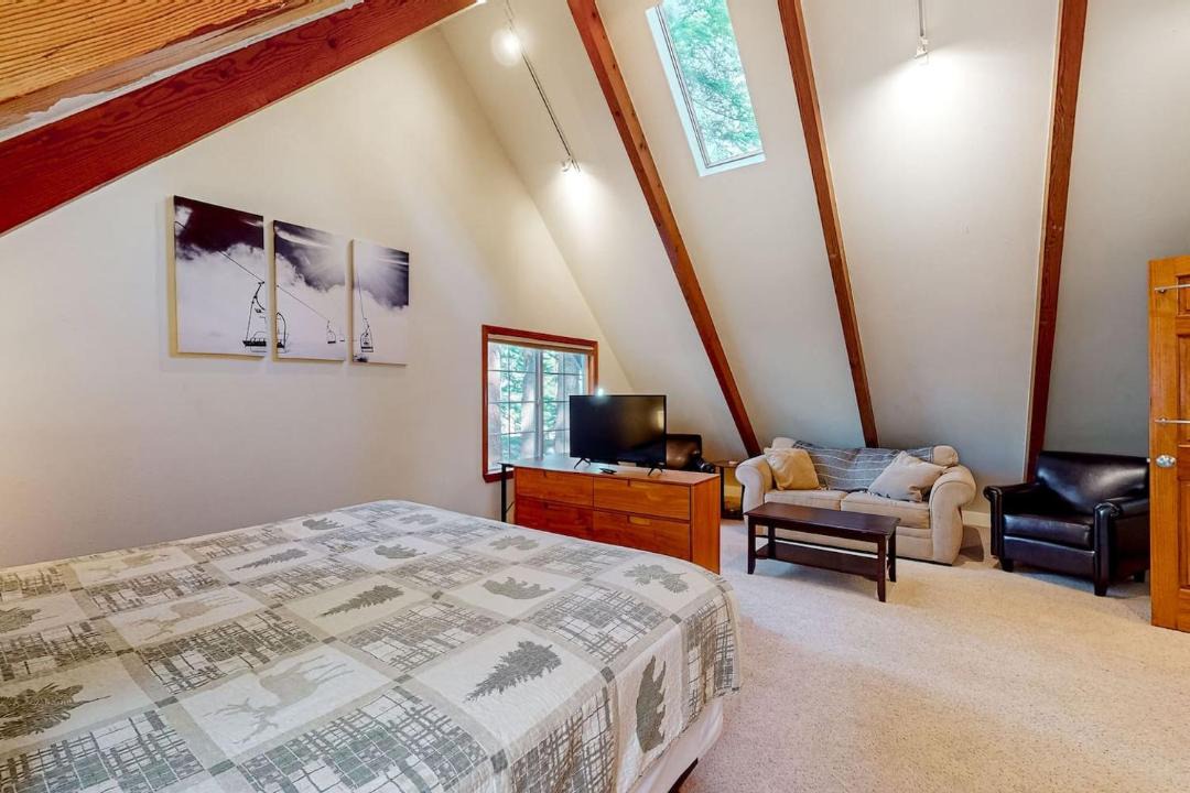 Photo of Bedroom in Montgomery Estates