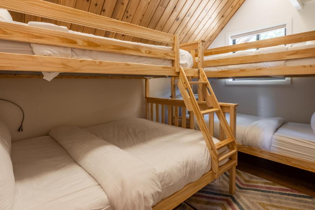 Photo of Bedroom in Mammoth Lakes