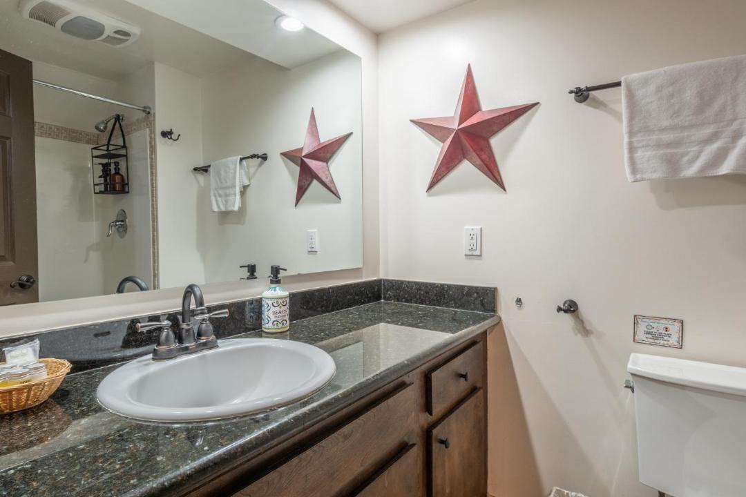 Photo of Bathroom in Mammoth Lakes
