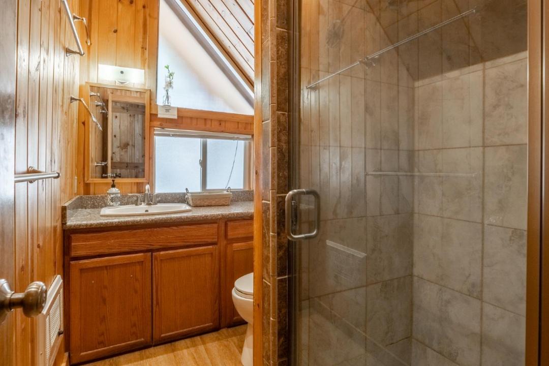 Photo of Bathroom in Mammoth Lakes