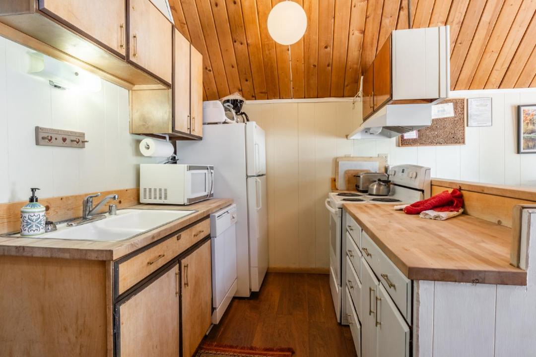 Photo of Kitchen in Mammoth Lakes