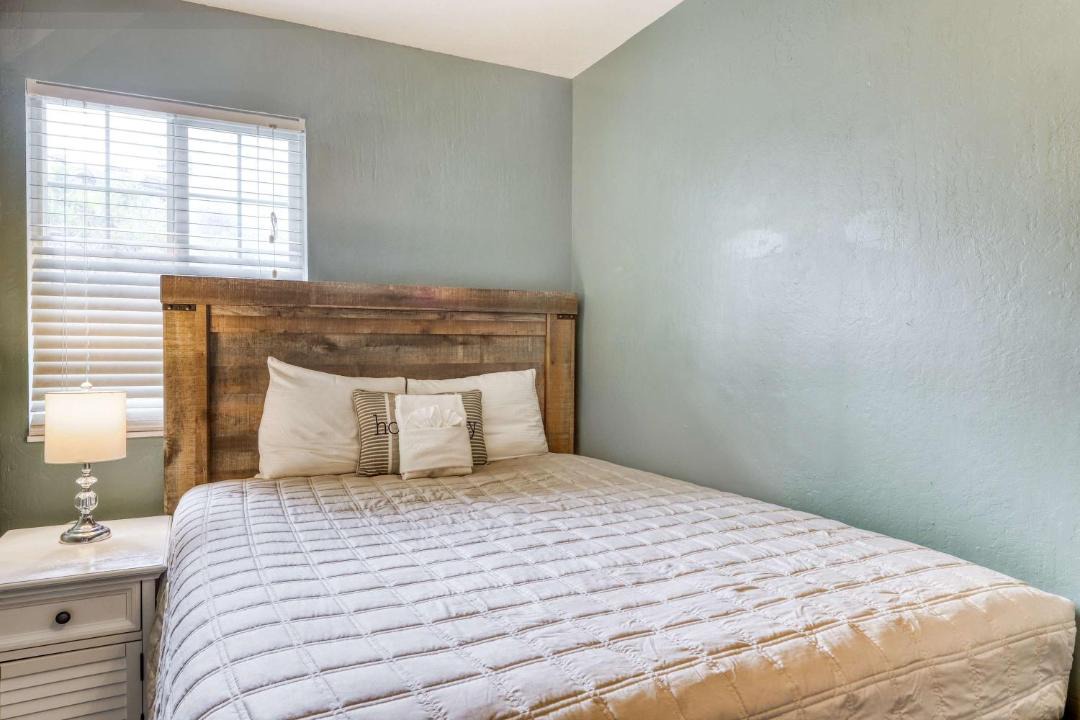 Photo of Bedroom in Tahoe Village