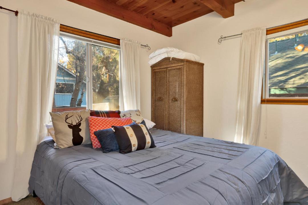 Photo of Bedroom in Sugarloaf