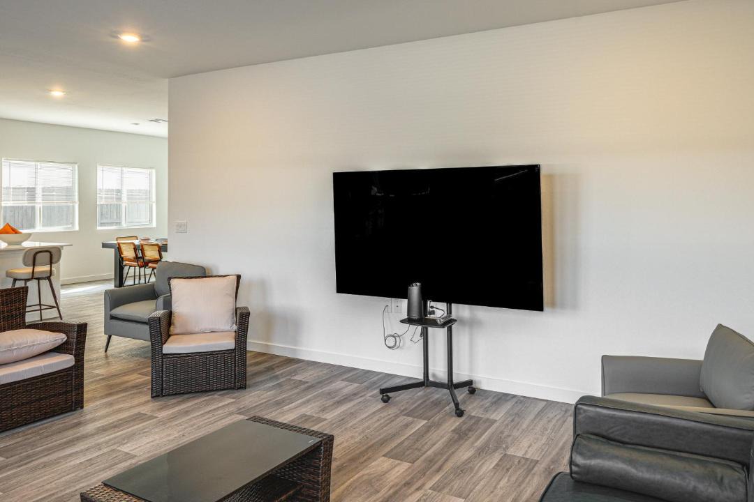 Photo of Livingroom in Pumpkin Center