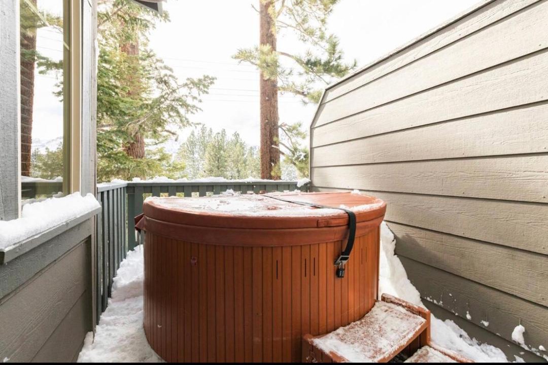 Photo of Others in Mammoth Lakes