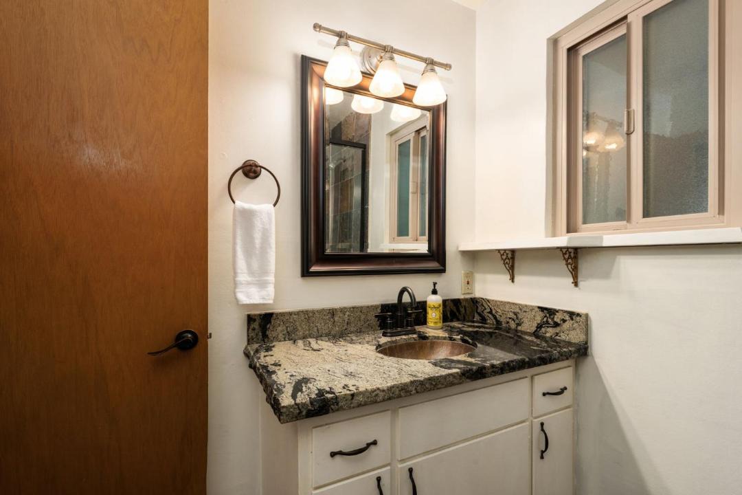 Photo of Bathroom in Sierra Cedars