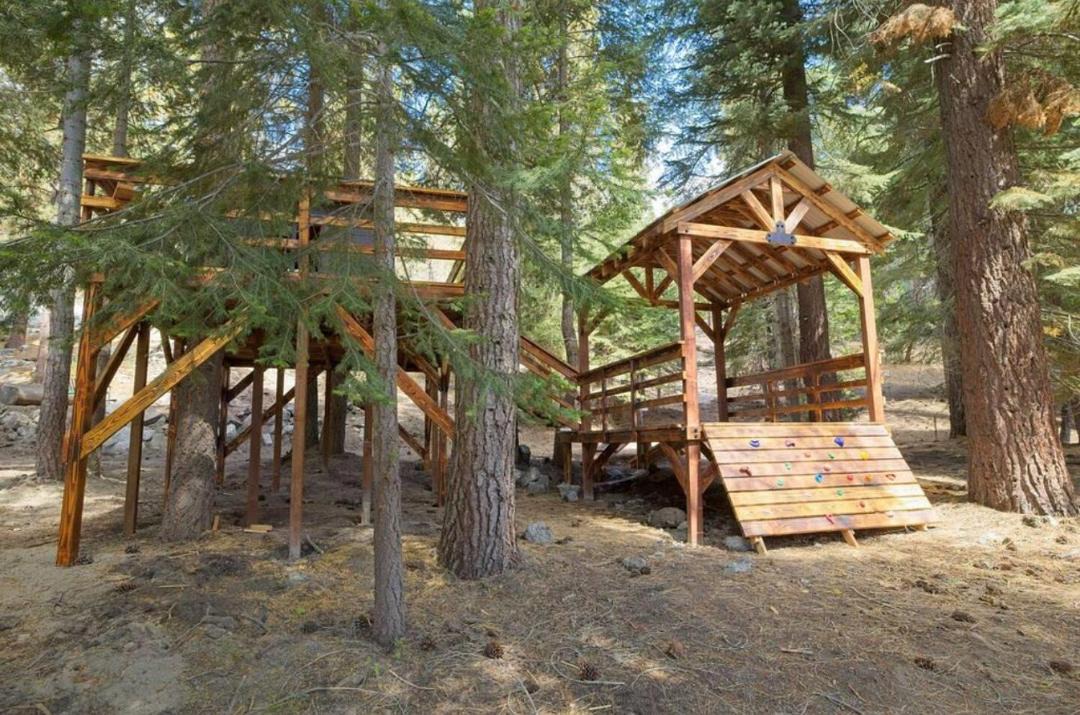 Photo of Others in Ponderosa