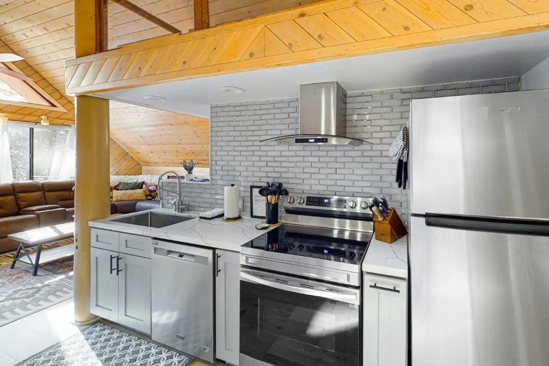 Photo of Kitchen in Yosemite West
