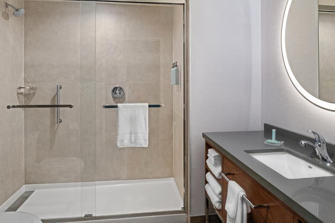 Photo of Bathroom in Woodland