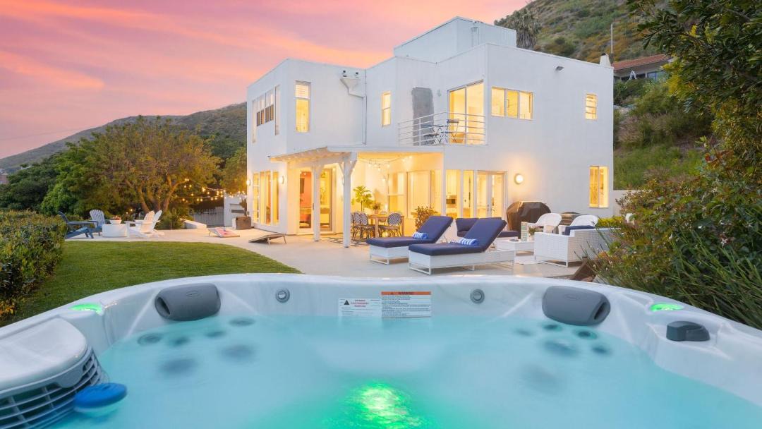 Photo of Others in Western Malibu