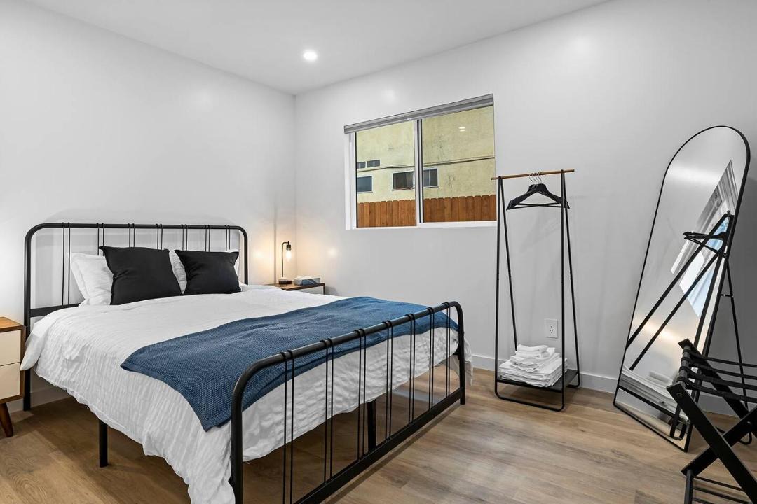 Photo of Bedroom in Los Angeles