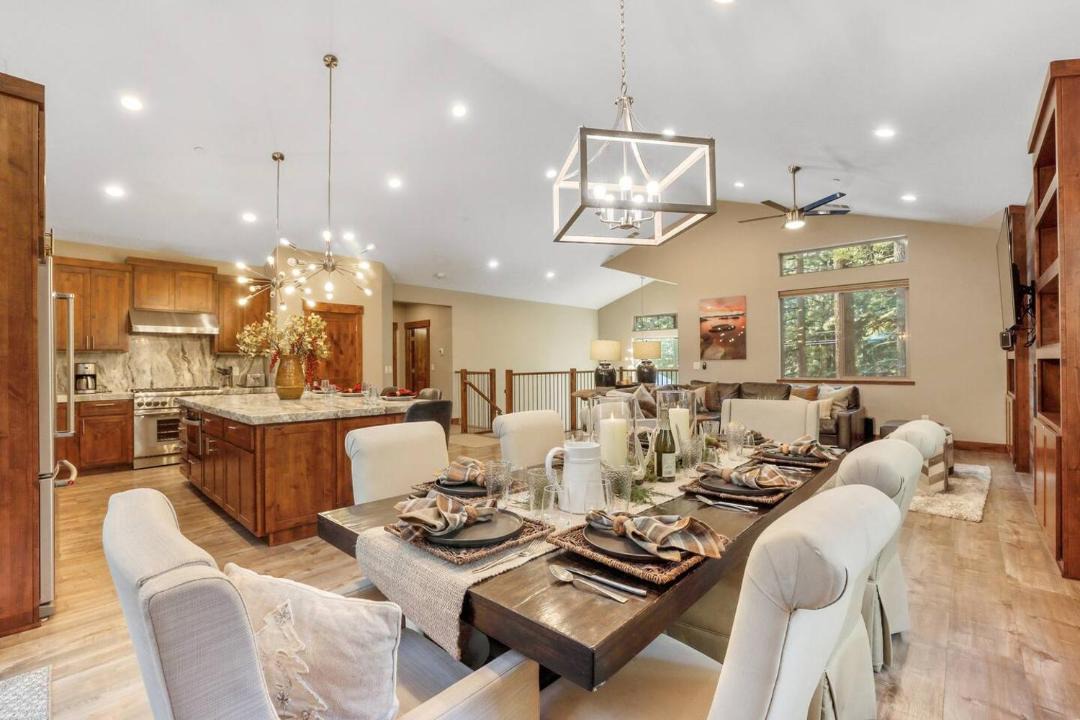 Photo of Others in Country Club Estates