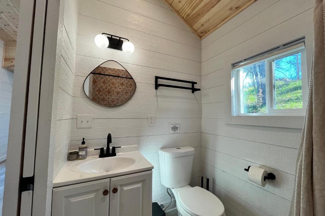 Photo of Bathroom in Coarsegold