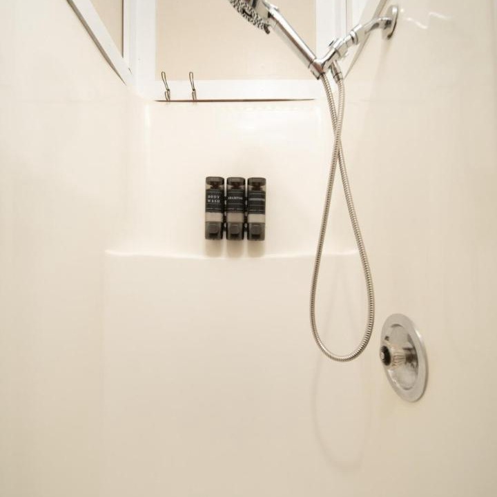 Photo of Bathroom in Long Barn