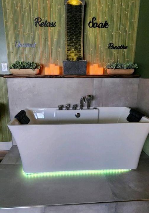 Photo of Bathroom in Midtown