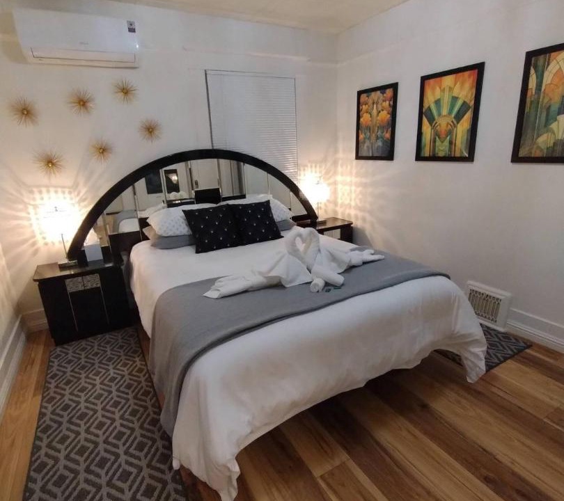 Photo of Bedroom in Midtown