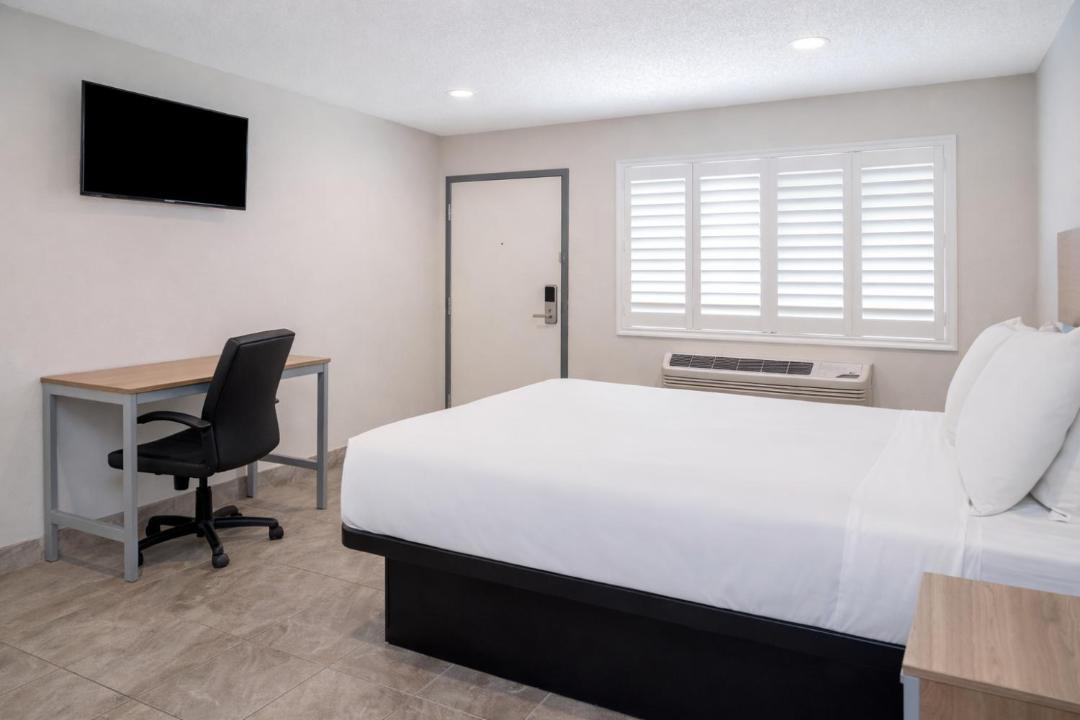 Photo of Bedroom in Bakersfield