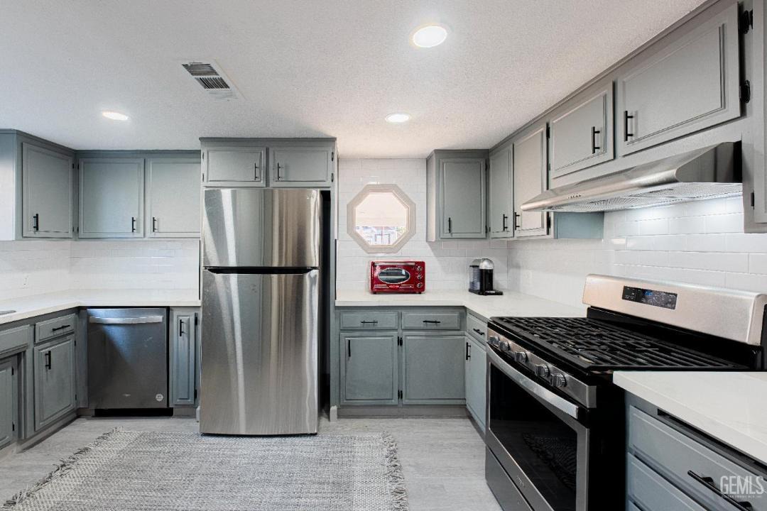 Photo of Kitchen in Riviera - Westchester