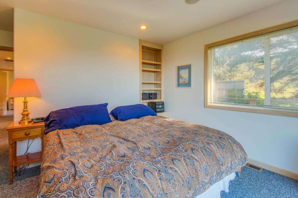 Photo of Bedroom in Sea Ranch